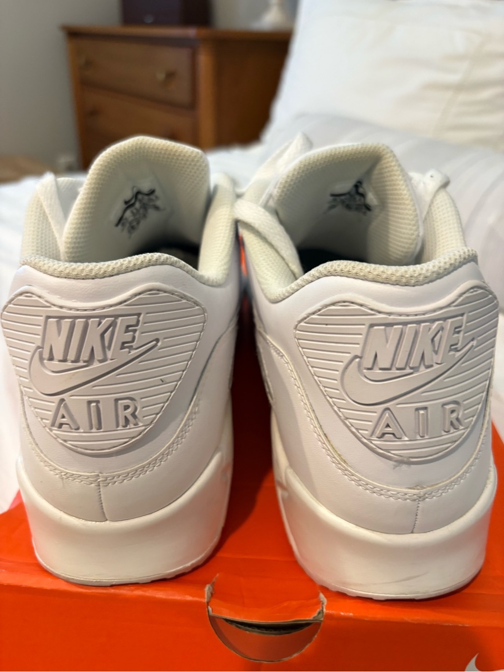 Men’s Nike Air Max 2015 shoes ,size 10 1/2 - Picture 2 of 5